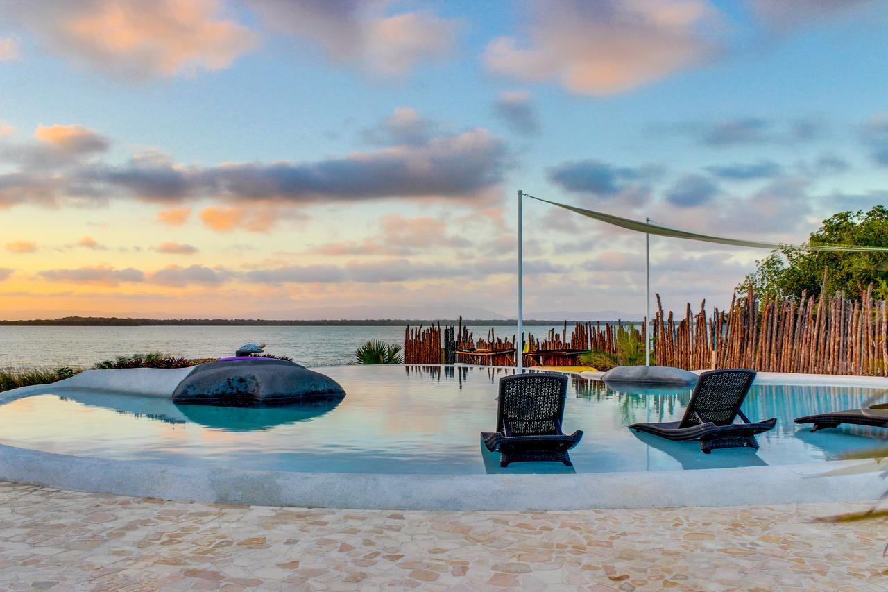 Swan Villas Maya Beach Esterno foto